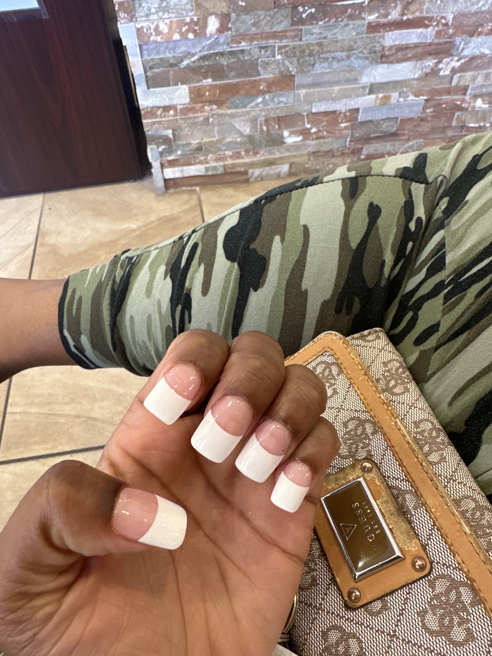 Pretty Nails & Spa nail photo 4